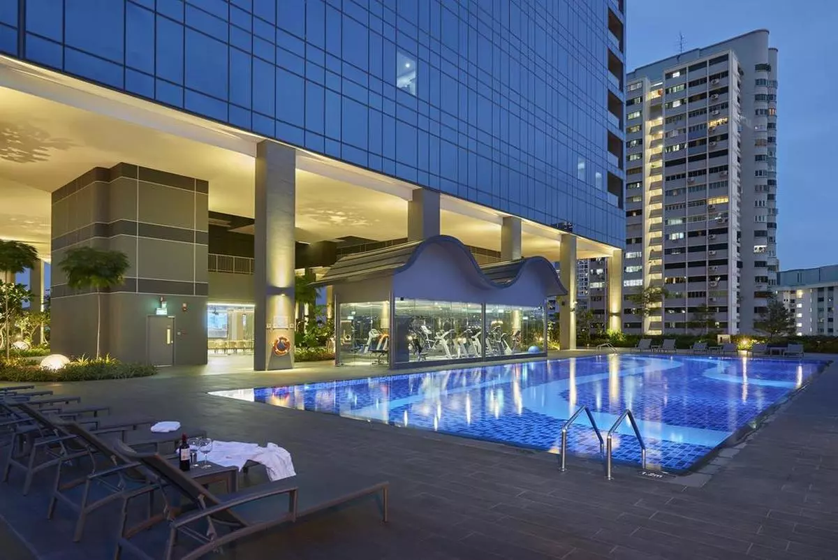 Hotel Boss singapure outdoor pool (Copy).jpg